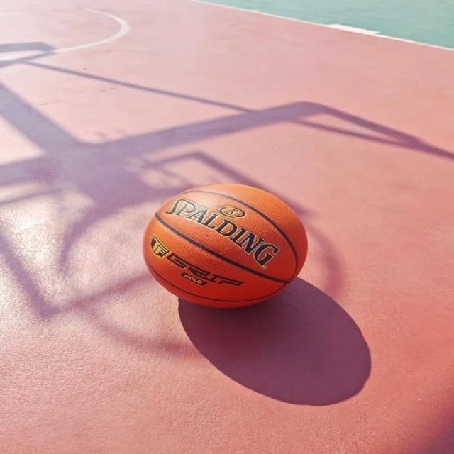 广东男篮夏训内线对抗强度升级杜锋用人思路引发广泛关注
